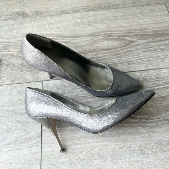 Guess Metallic Faux  Leather Moyen Pumps - Picture 1 of 16